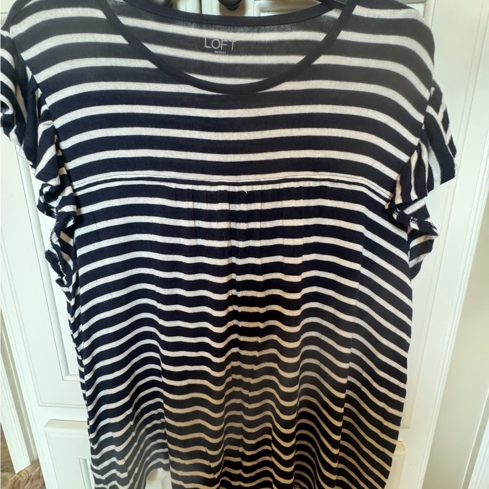 LOFT White and Blue Capped-Sleeve lightweight sweater